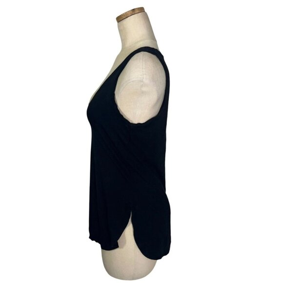 Aritzia tank top women's XS black v neck soft Babaton - Picture 6 of 7